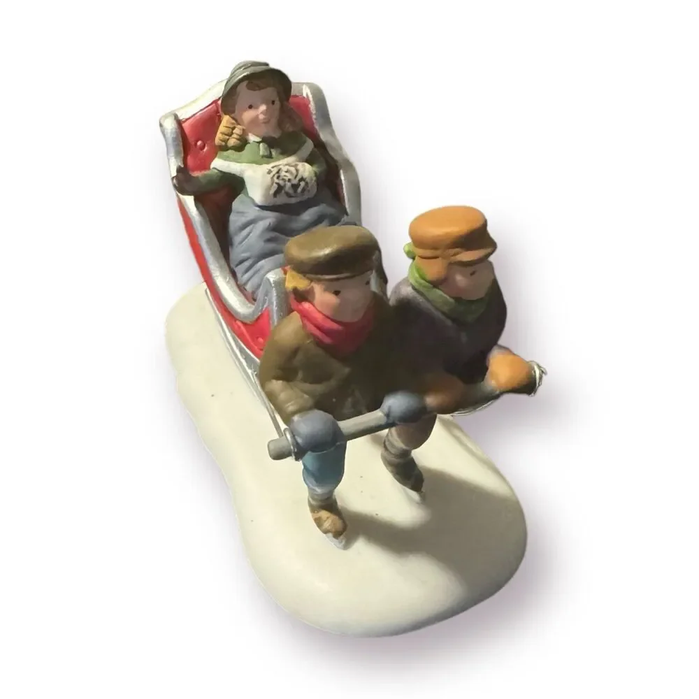 Department 56 Winter‎ Sleighride Heritage Village Porcelain Christmas #5825-4